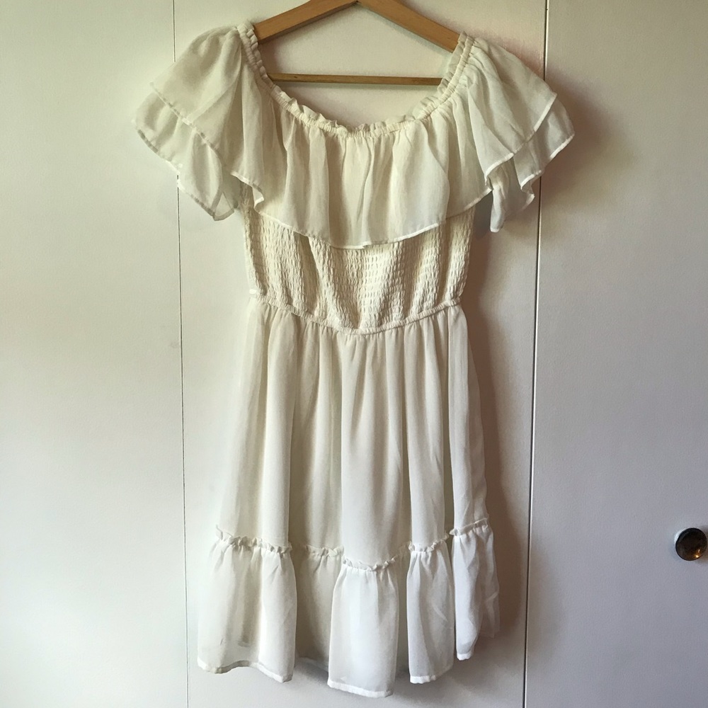 Short white off-the-shoulder dress